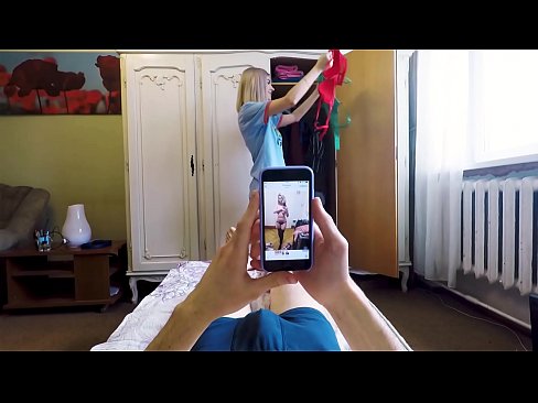 ❤️ 義理の姉が、ママが帰ってくる直前に弟を勃起させる ❤❌ ロシアポルノ ❌️